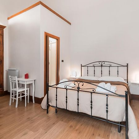 Opera Home Наполи Екстериор снимка